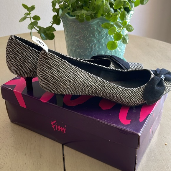 EUC Vintage 90’s Fioni Ropa Cab Kennedy Heels - Picture 7 of 11